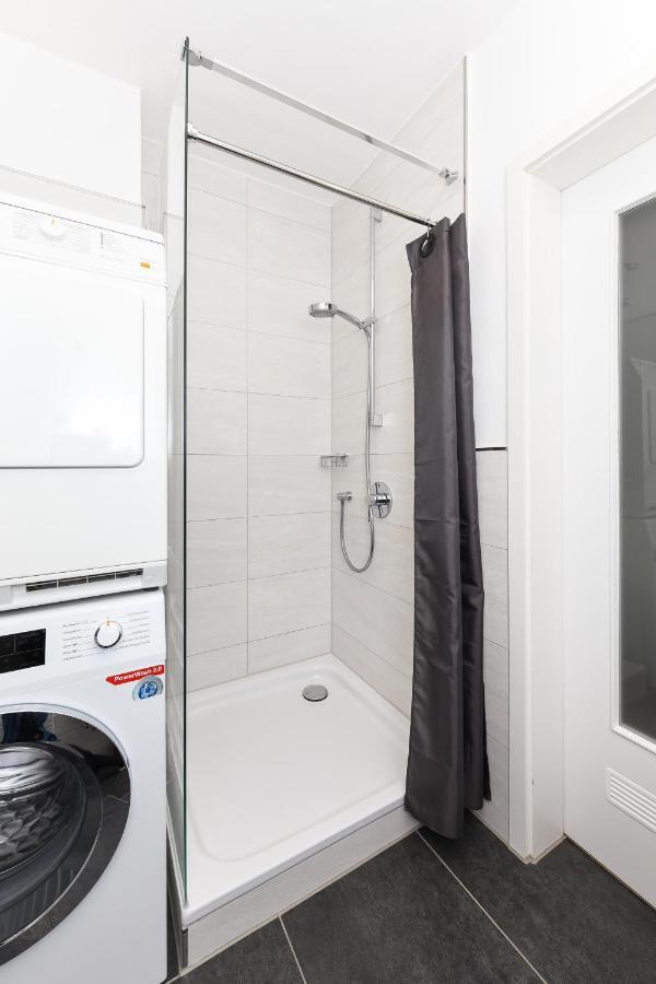 Ferienwohnung De Vries Лангеог Екстериор снимка